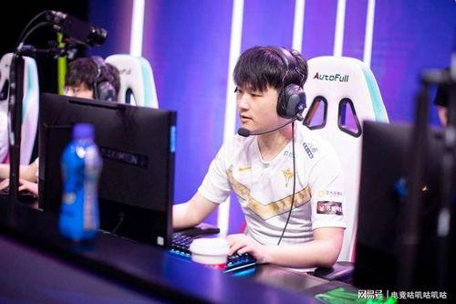 v5教练最新爆料视频,揭秘电竞圈幕后真相与精彩瞬间 第3张 v5教练最新爆料视频,揭秘电竞圈幕后真相与精彩瞬间 第3张